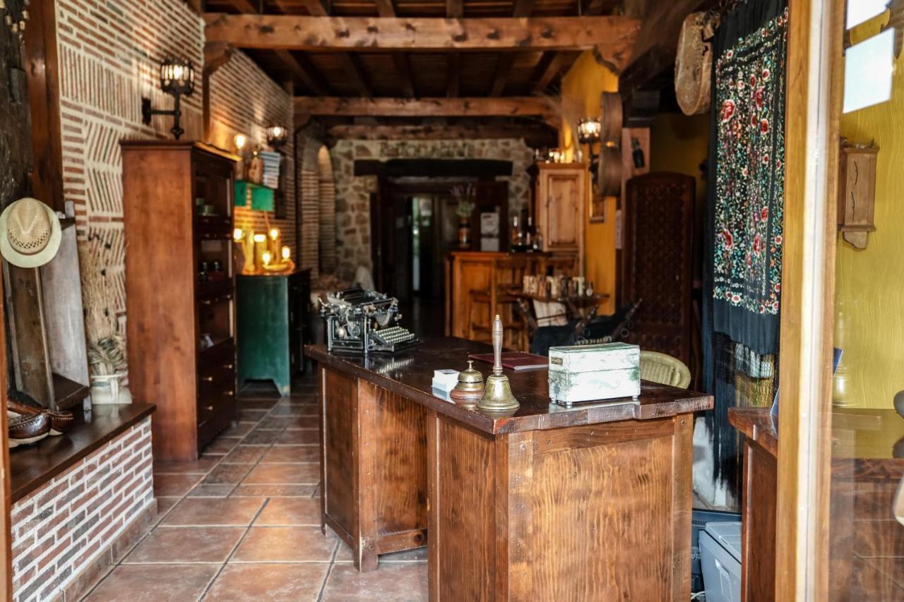 Posada Real De Carreteros Casarejos Eksteriør bilde